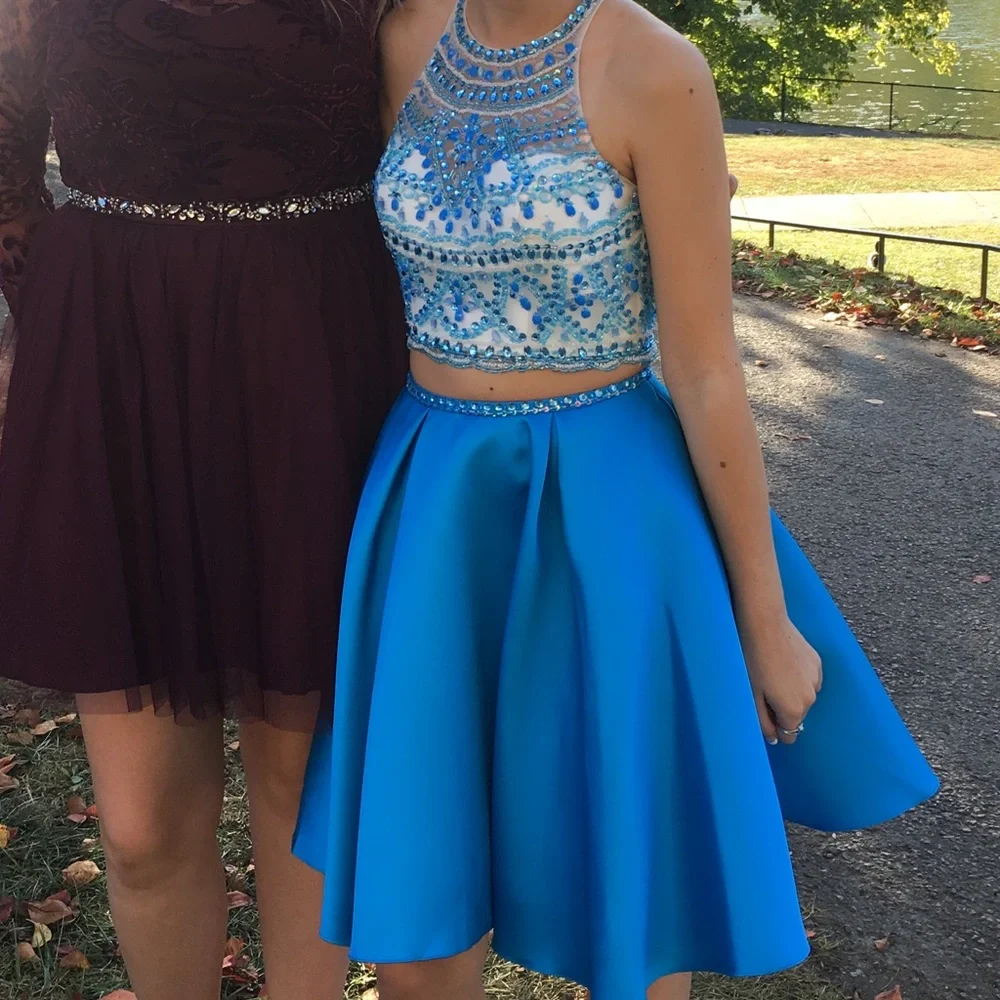 Homecoming dress - Picture 3 of 7